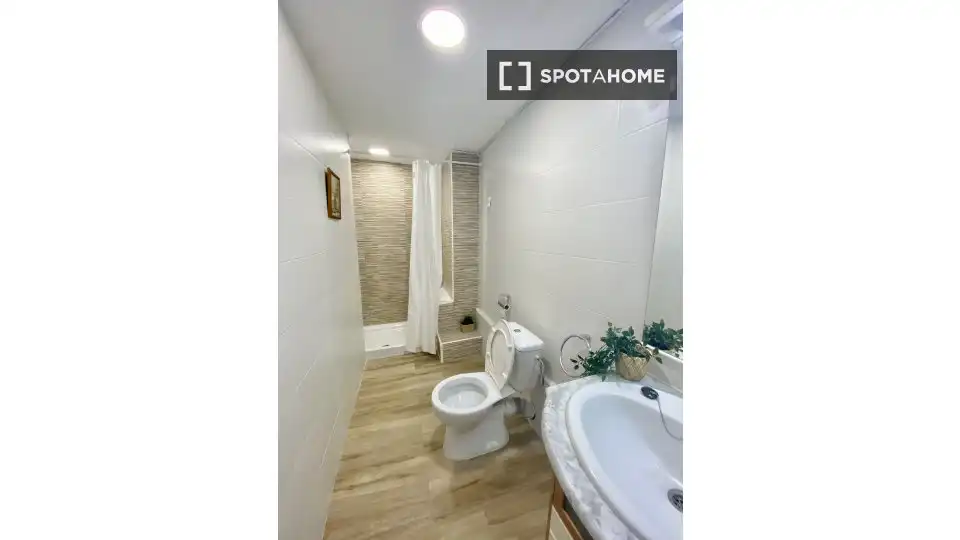 Habitación 98 m², Murcia