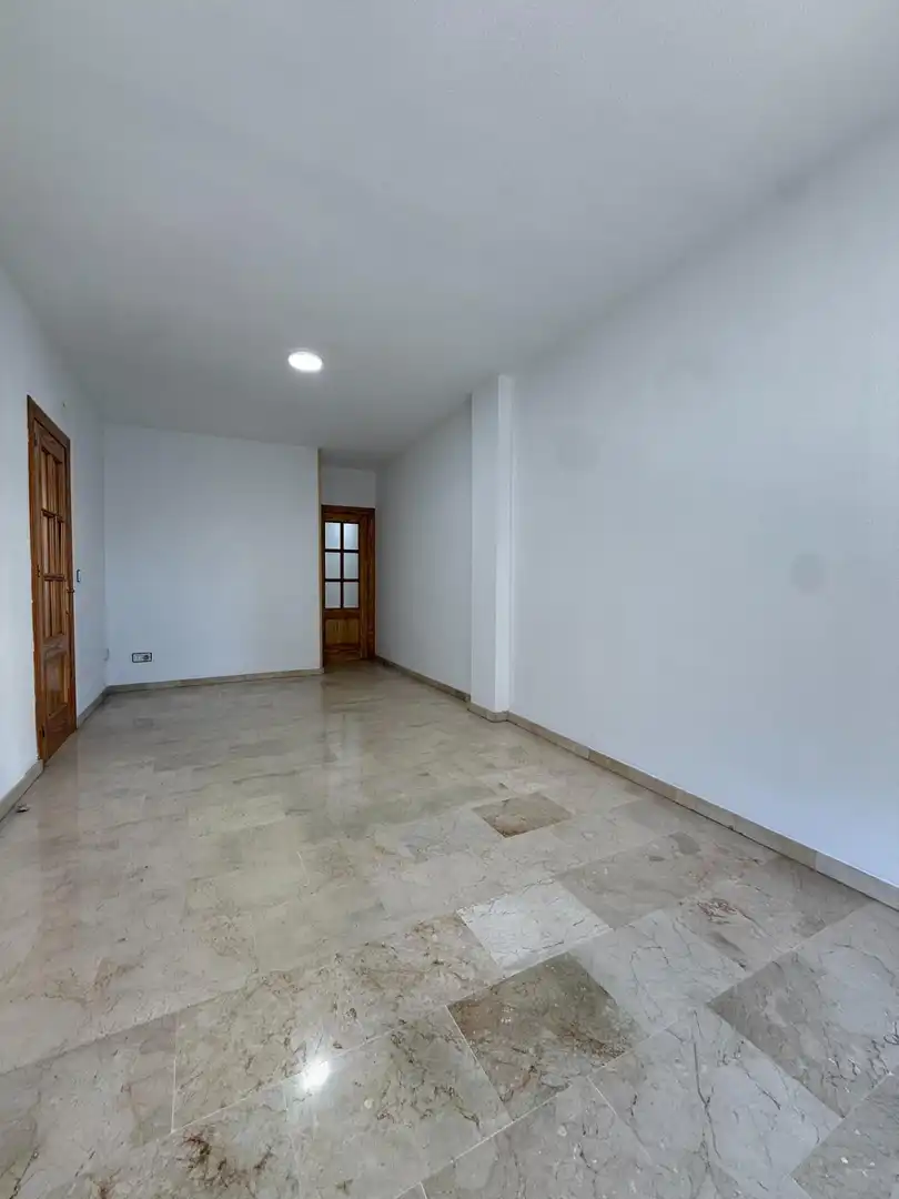 Piso de 83 m² en Maracena