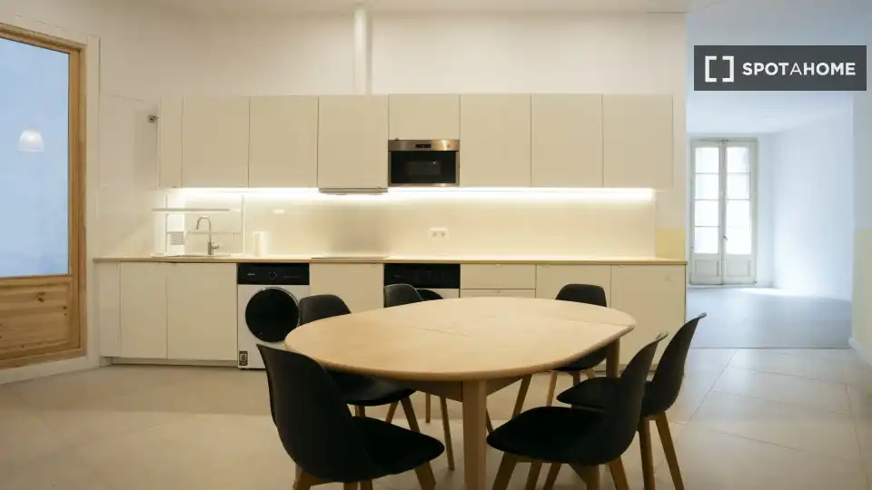 Habitación 210 m², Barcelona
