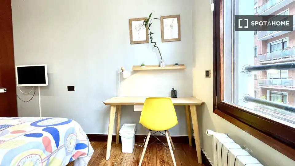 Habitación 138 m², Bilbao