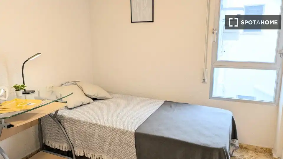 Habitación 114 m², Moncada