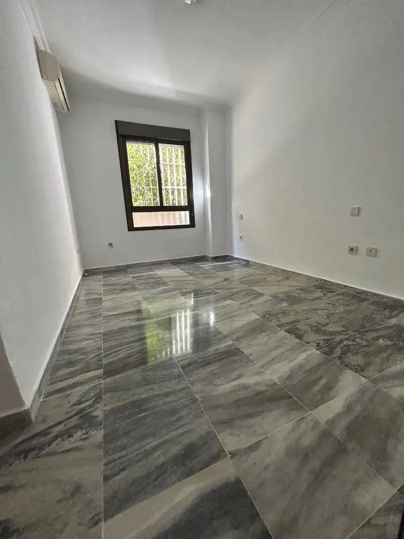 Piso de 93 m² en Sevilla