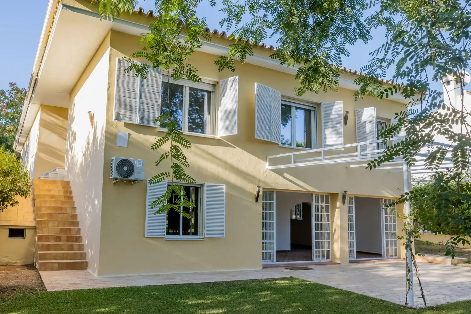 Casa de 370 m² en Mairena del Aljarafe