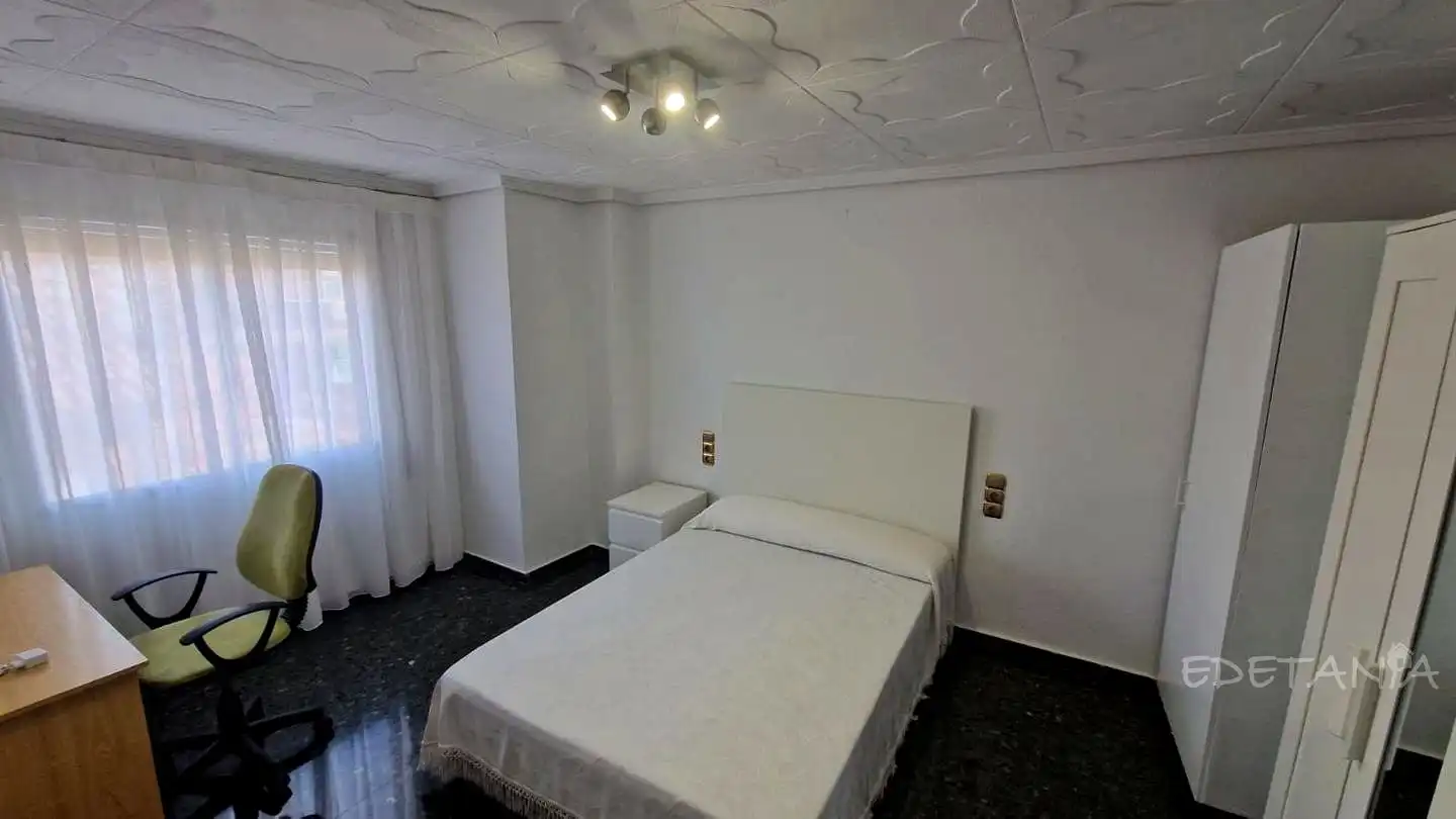 Habitación en alquiler, Moncada