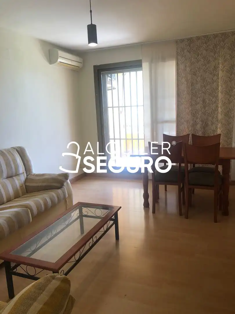 Piso de 75 m² en El Ejido