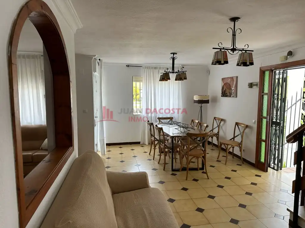 Piso de 140 m² en Lepe