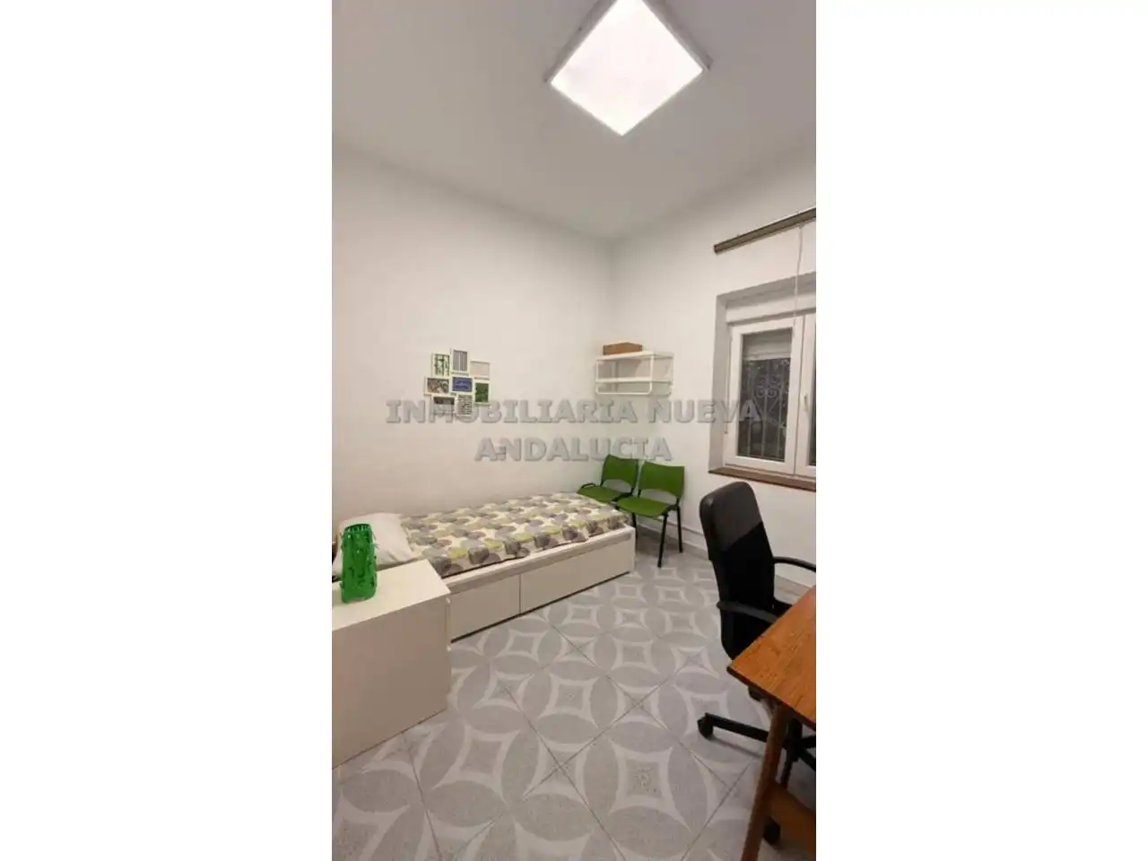 Piso de 110 m² en Almería