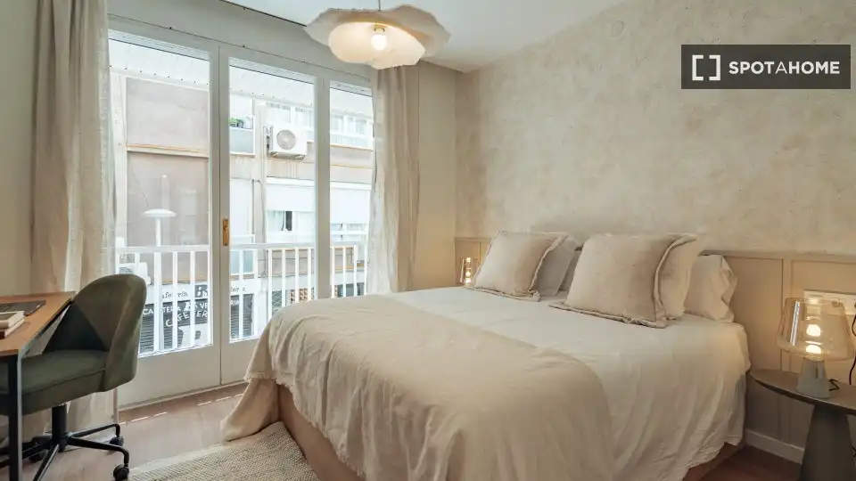Habitació de lloguer, Barcelona