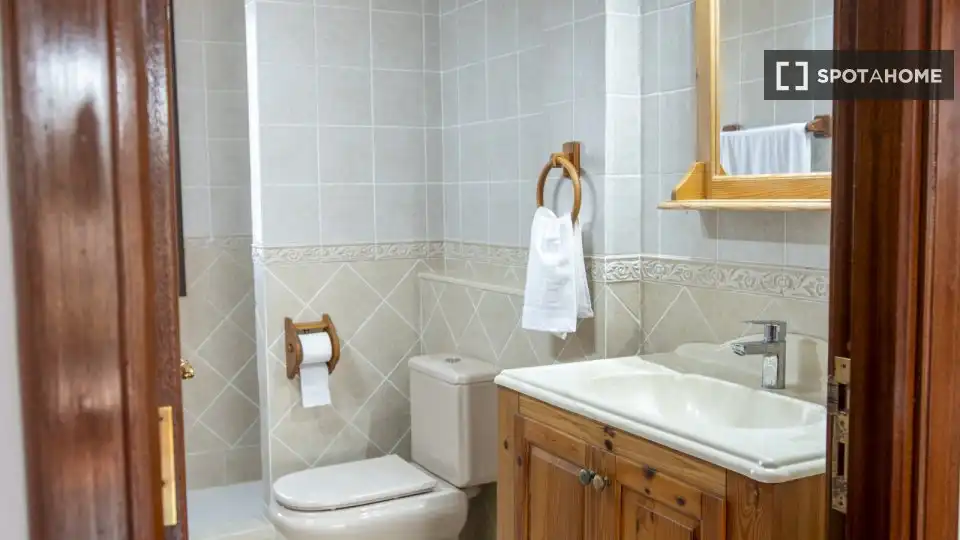 Habitación 230 m², Santa Úrsula