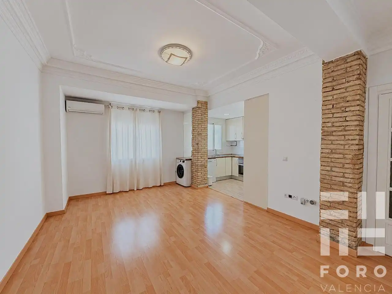 Wohnung 93 m² in Valencia
