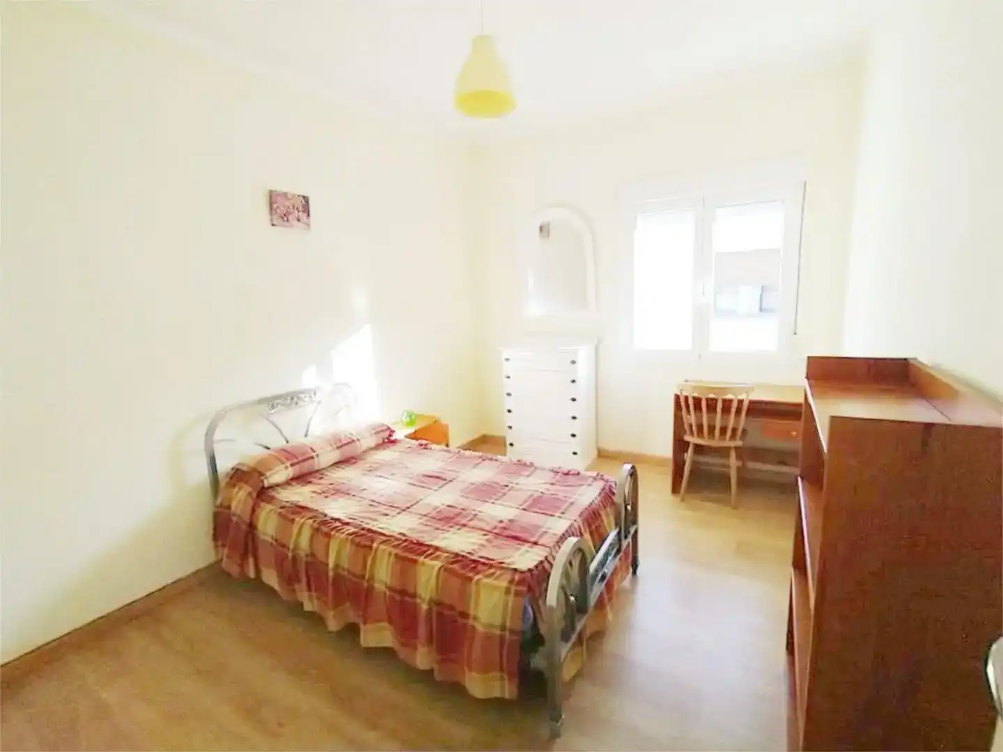 Habitación 80 m², Oviedo