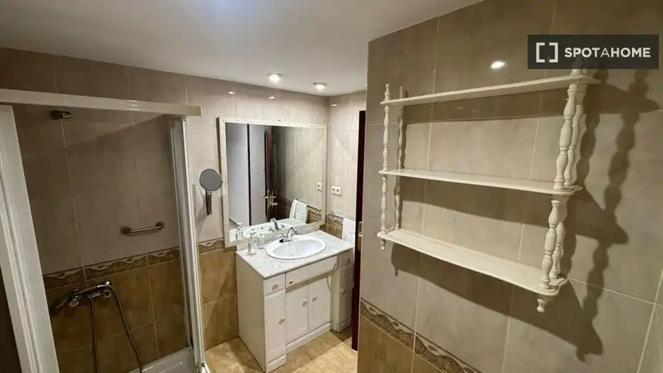 Habitación 155 m², Granada