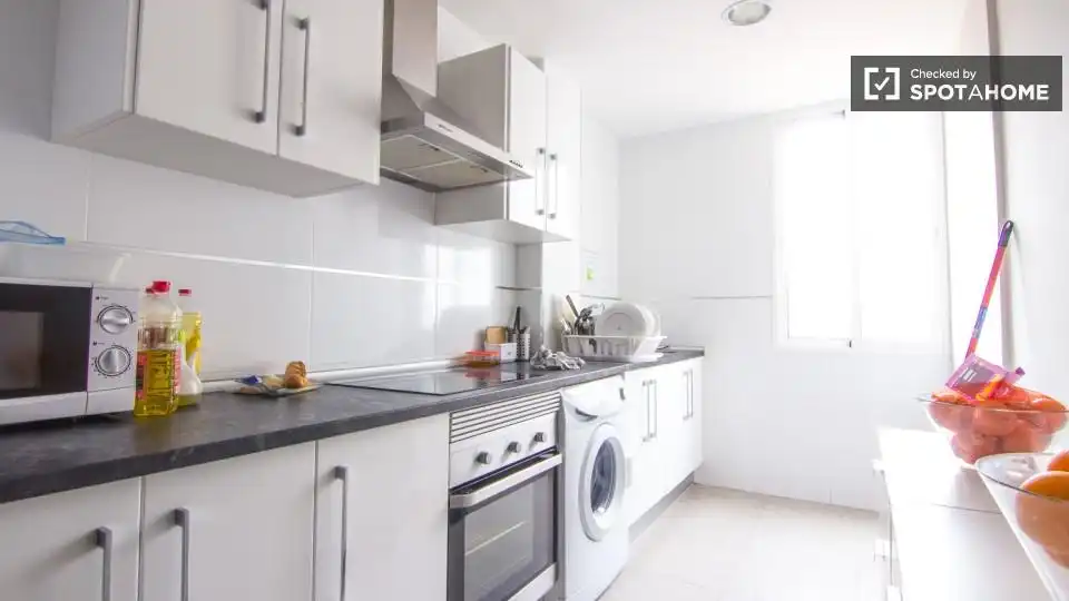 Habitación 150 m², Valencia