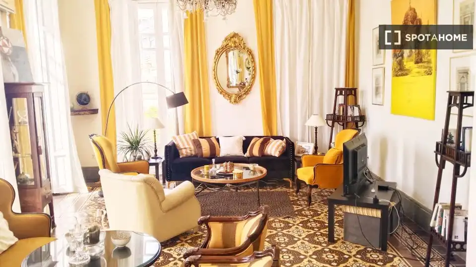 Habitación 145 m², Almería