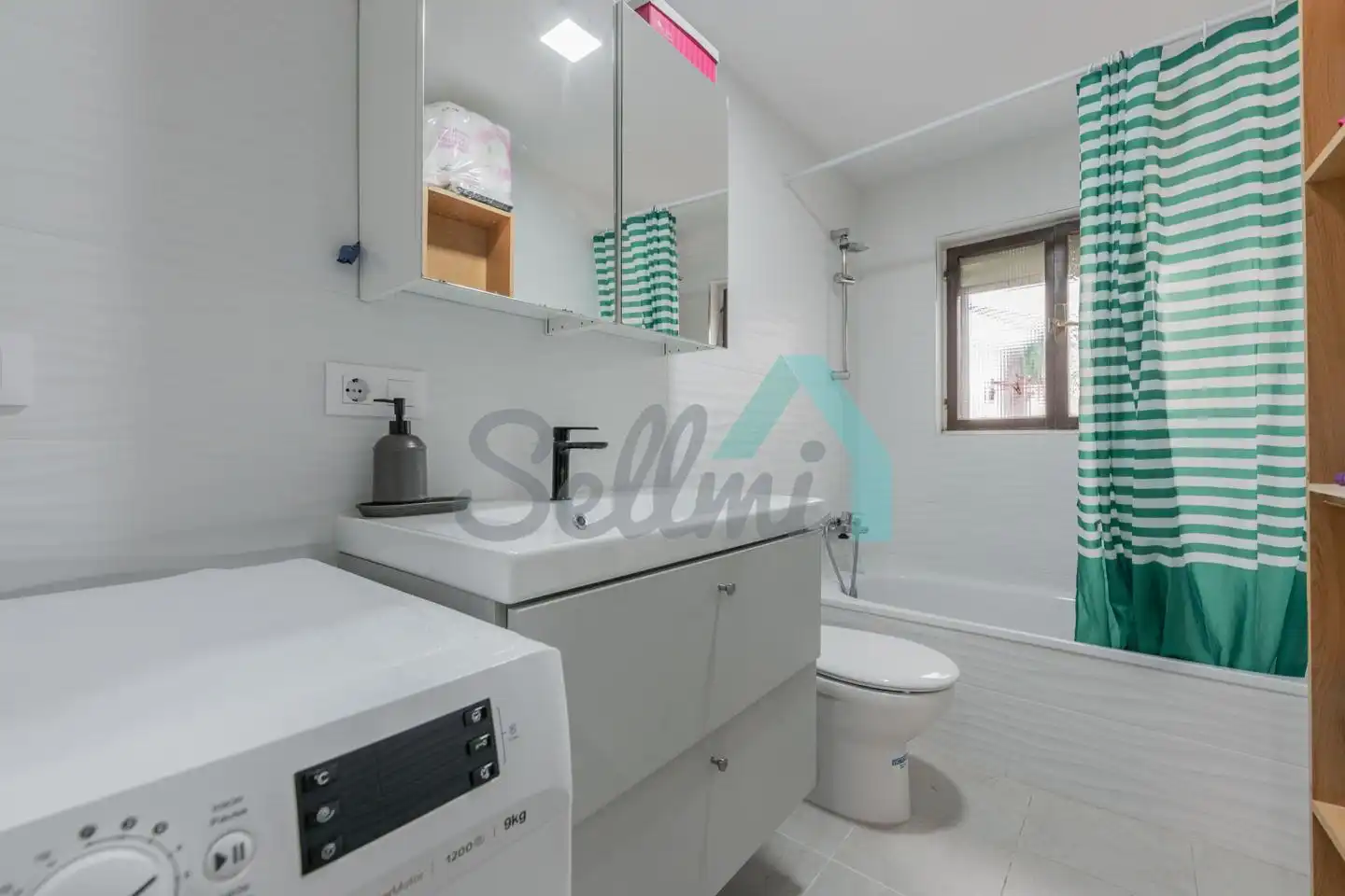 Habitación 82 m², Oviedo