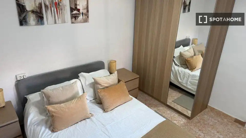 Habitación 90 m², Málaga