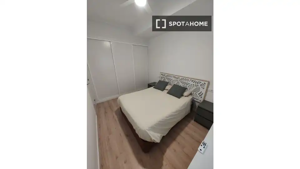 Habitación 69 m², Sevilla