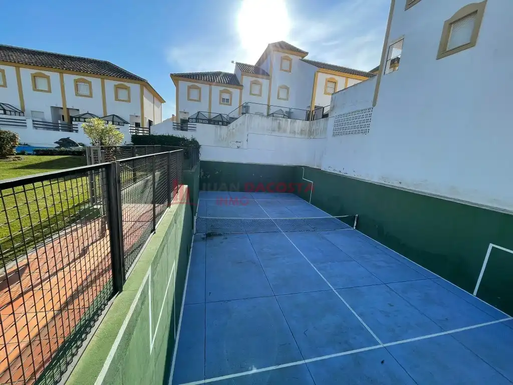 Casa de 160 m² en Lepe