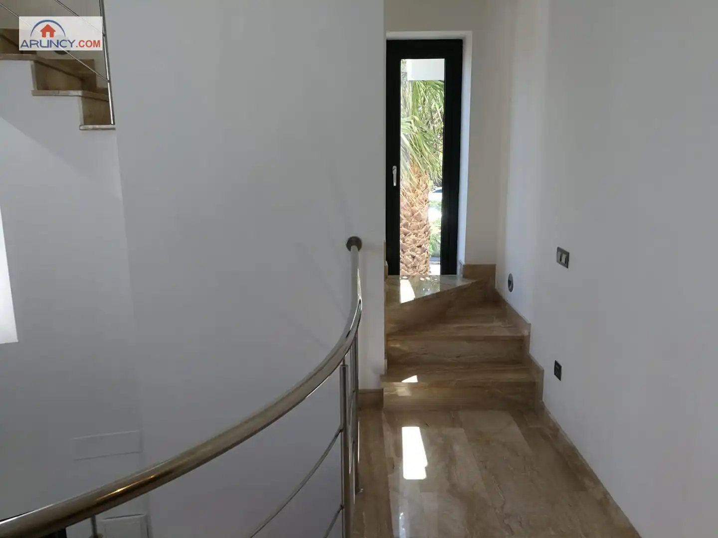 Piso de 550 m² en Dos Hermanas