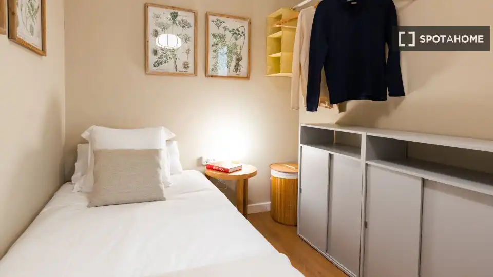 Habitación 75 m², Barcelona