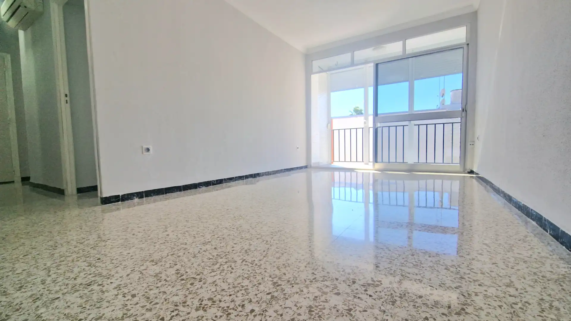 Pis de 64 m² a San Juan de Aznalfarache