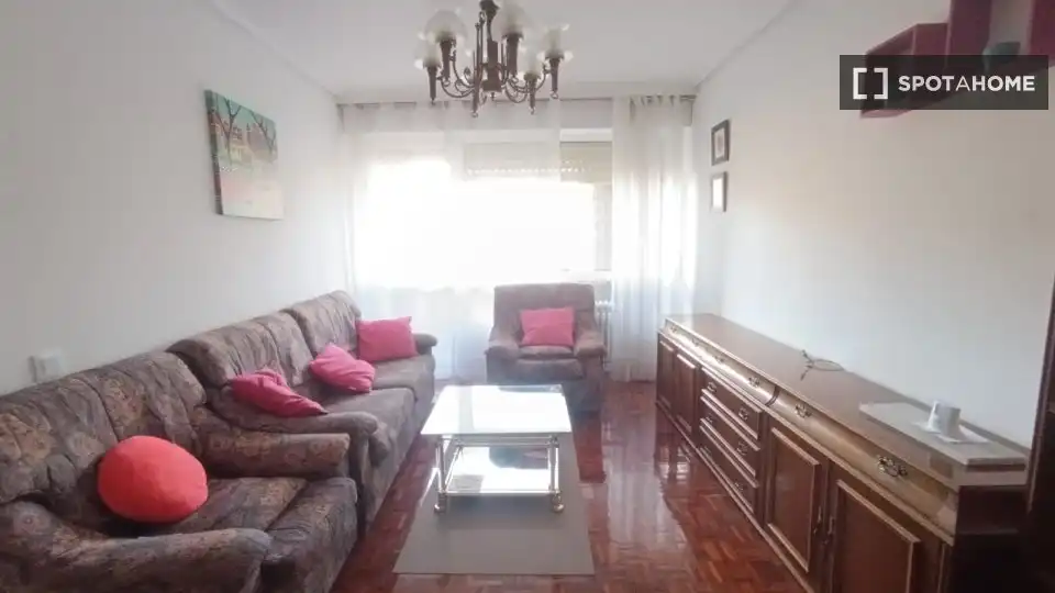 Habitación en alquiler, Pamplona