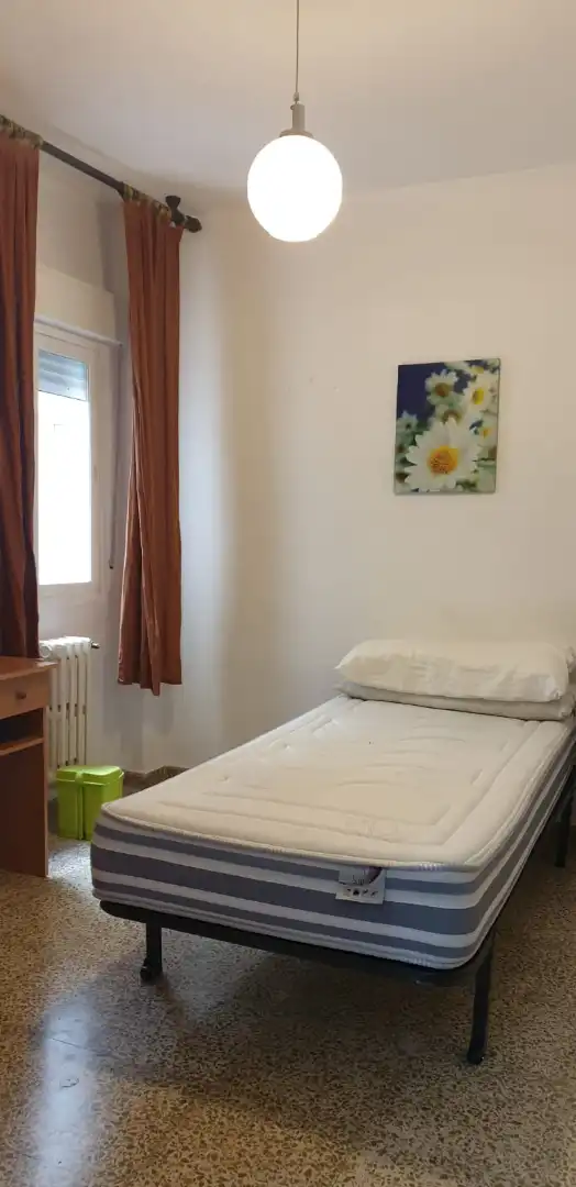 Habitación 130 m², Granada