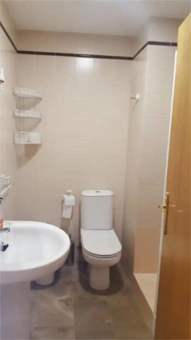 Piso de 90 m² en Granada