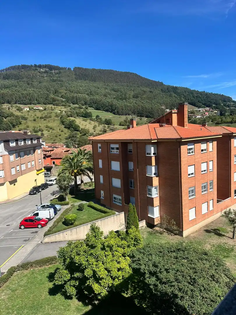Piso de 140 m² en Salas