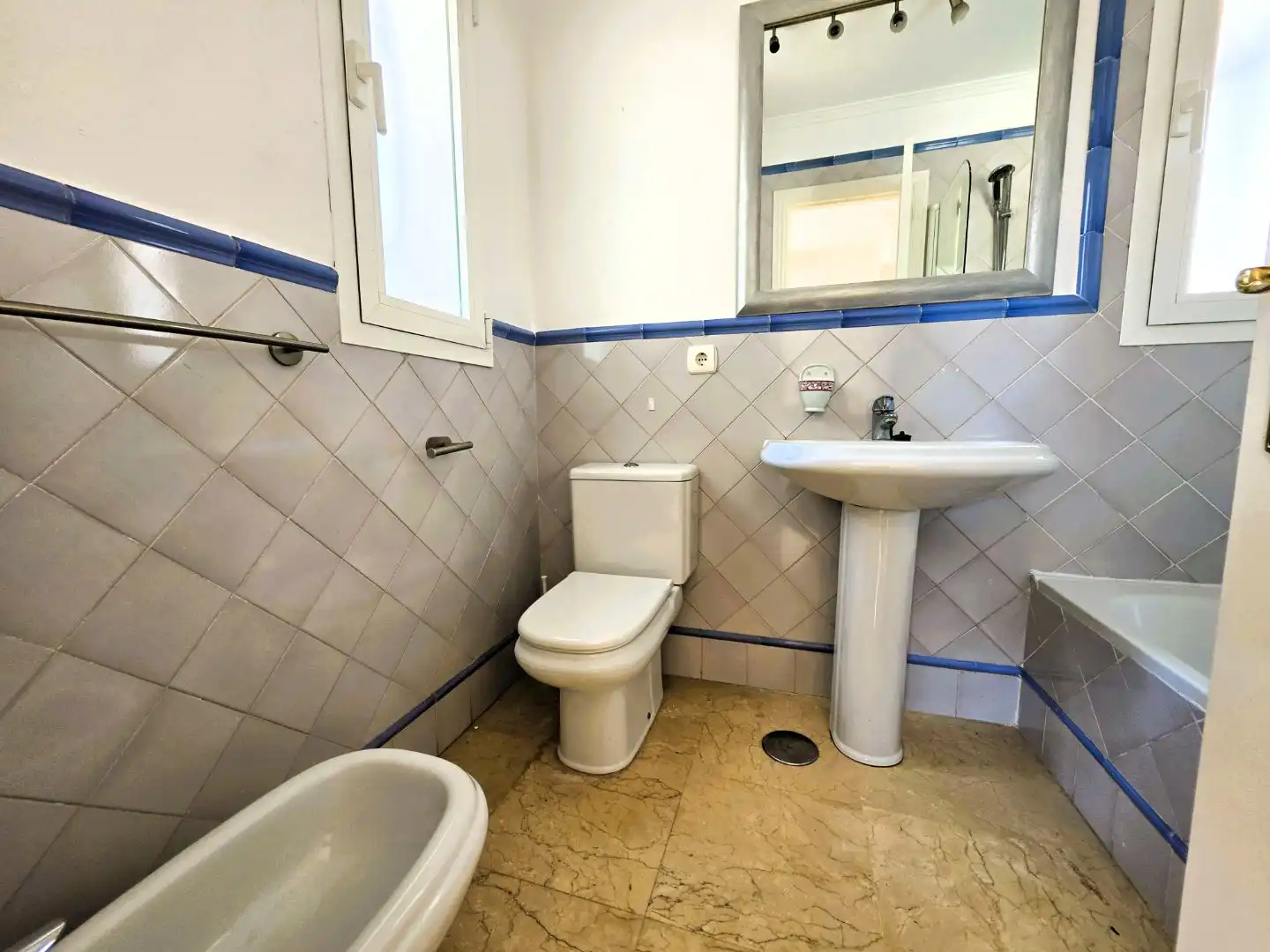 Piso de 210 m² en Marbella