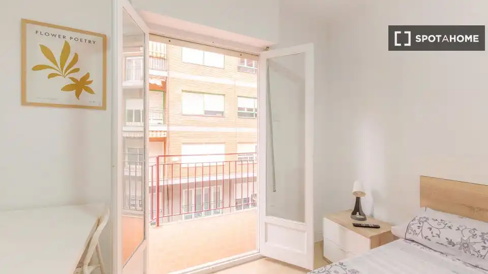 Habitación 104 m², Elche