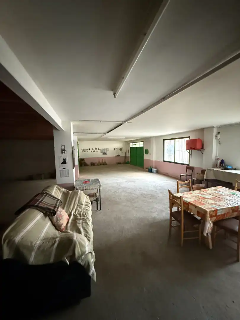 Piso de 263 m² en Munera