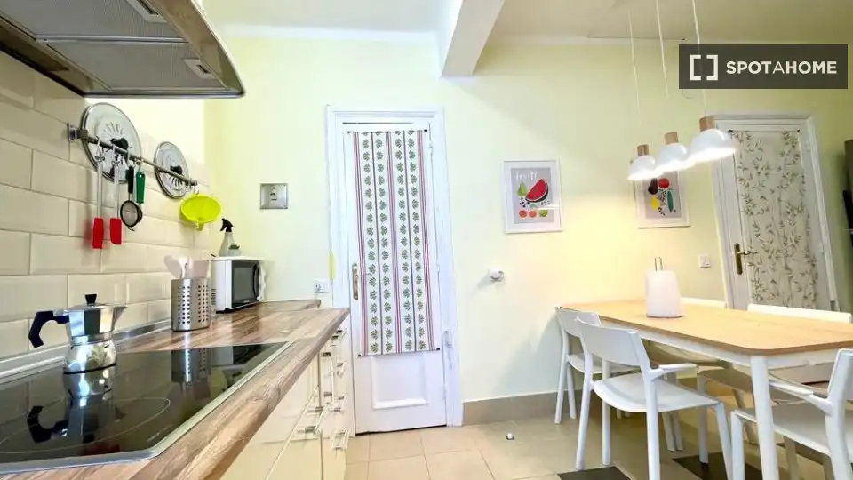 Habitación 173 m², Bilbao