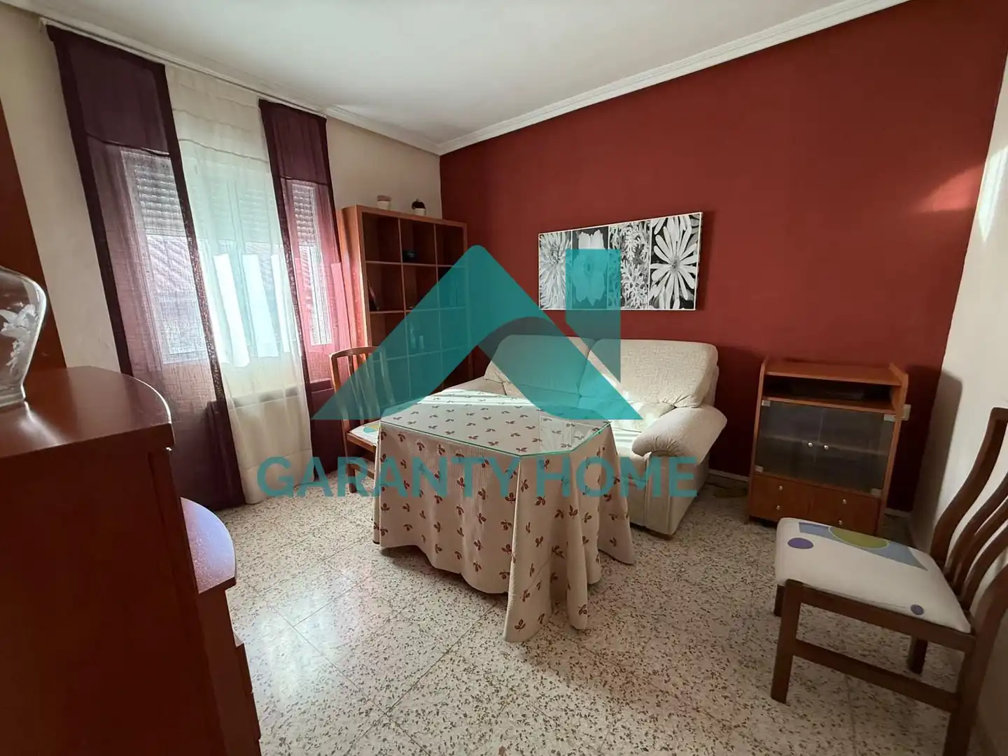 Piso de 90 m² en Cáceres