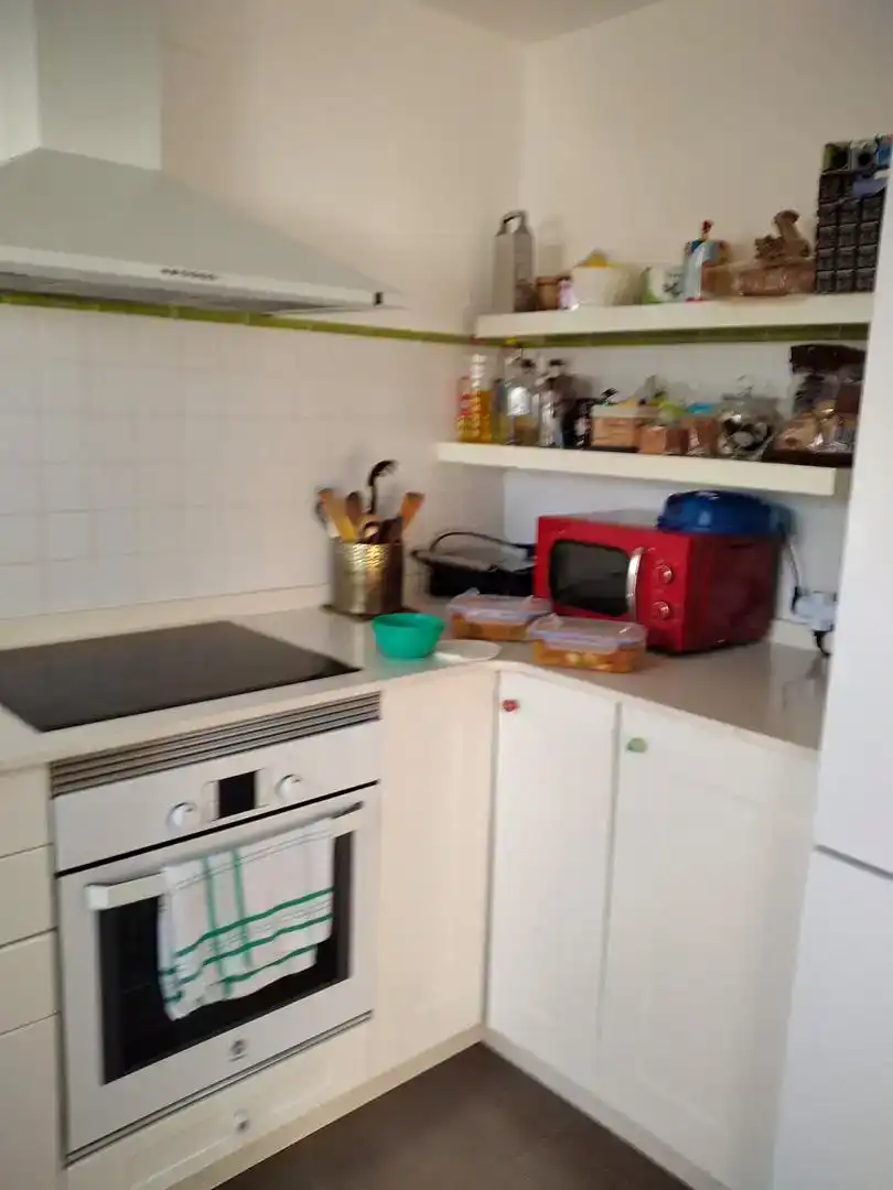 Habitación 90 m², Poio
