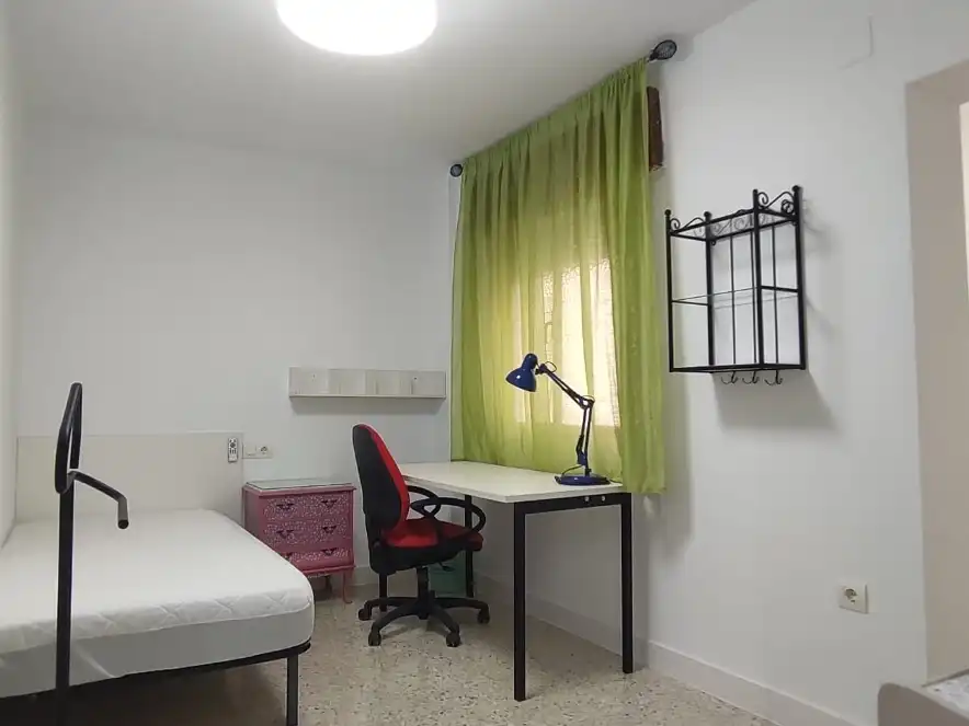 Piso de 90 m² en Granada