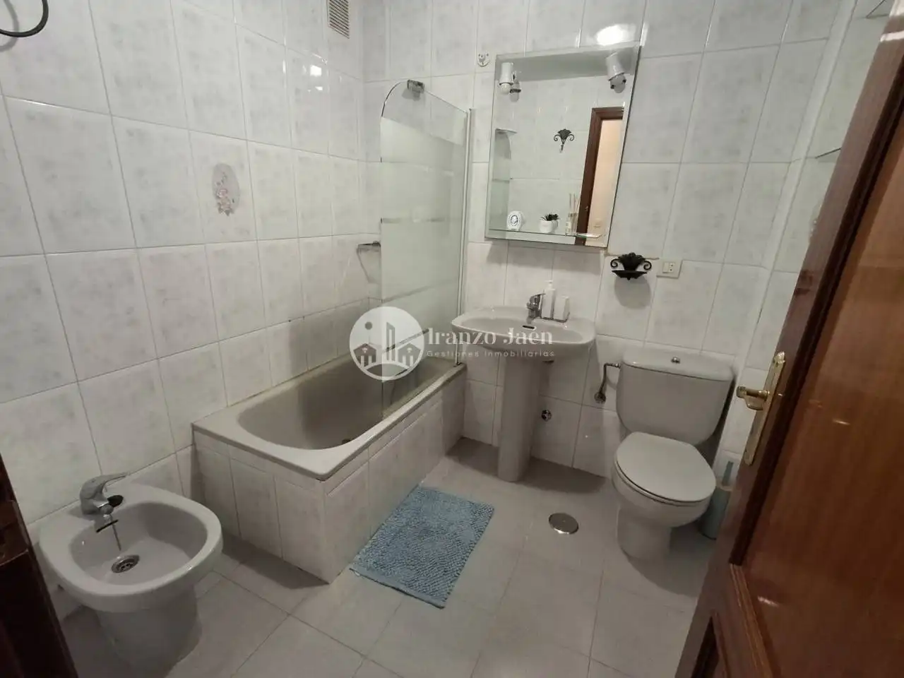 Piso de 60 m² en Jaén