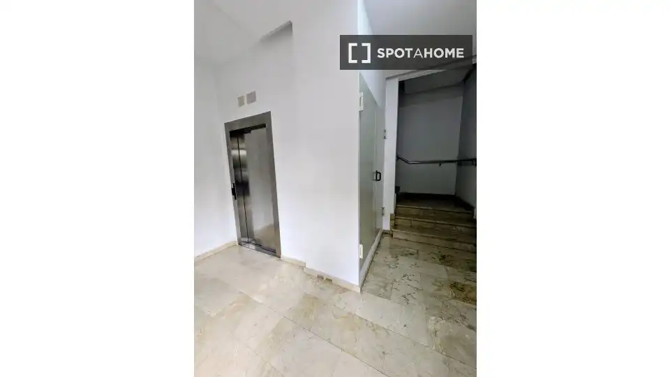 Habitación 114 m², Moncada