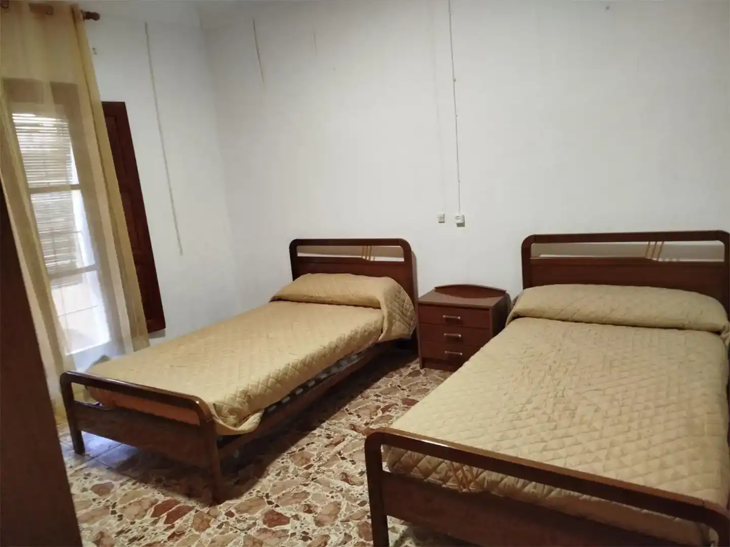 Casa de 120 m² en Albalate del Arzobispo