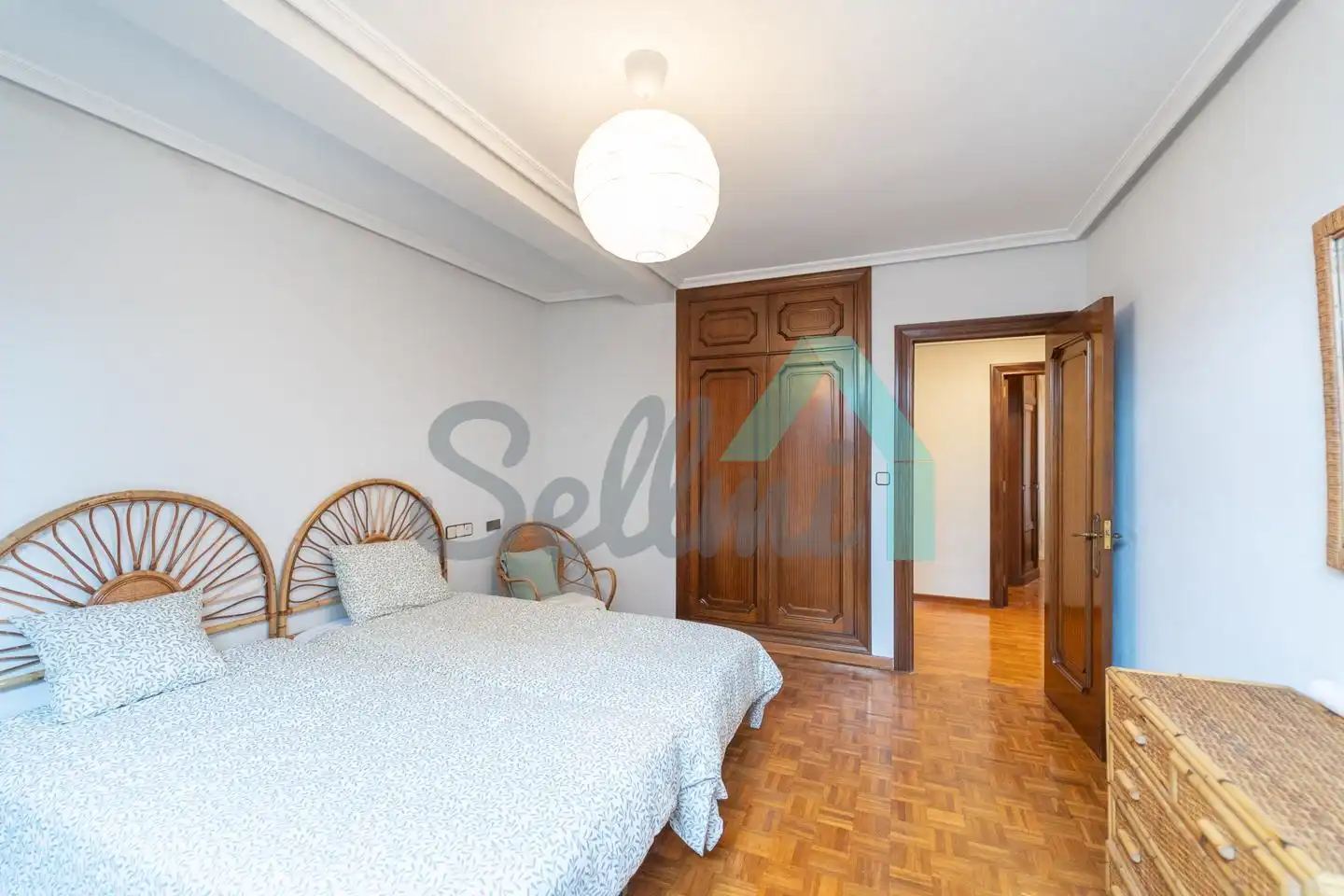 Piso de 107 m² en Oviedo