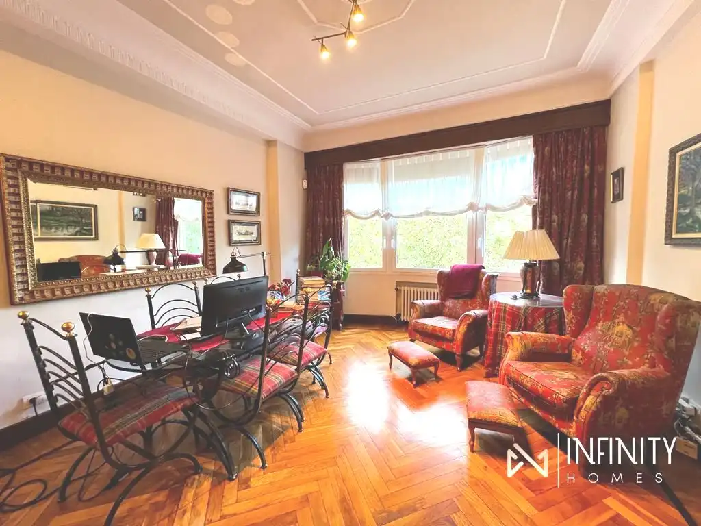 Piso de 180 m² en Bilbao