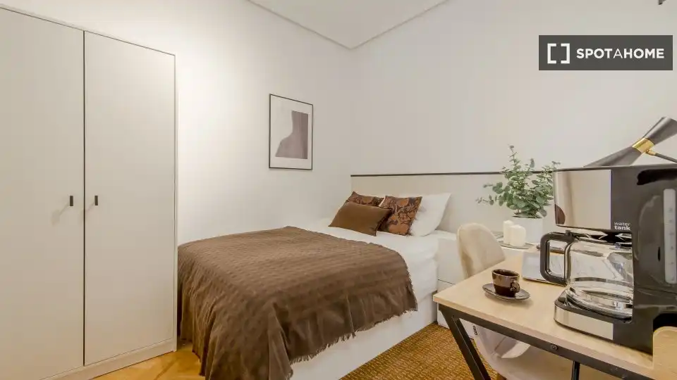 Chambre à louer, Madrid