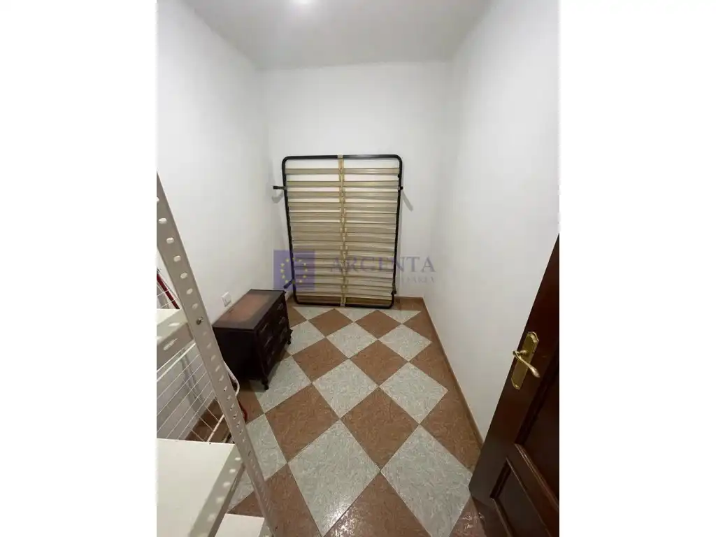 Piso de 73 m² en Cáceres