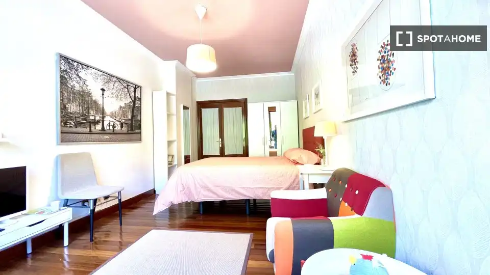 Habitación 104 m², Bilbao