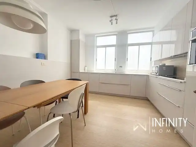 Piso de 195 m² en Bilbao
