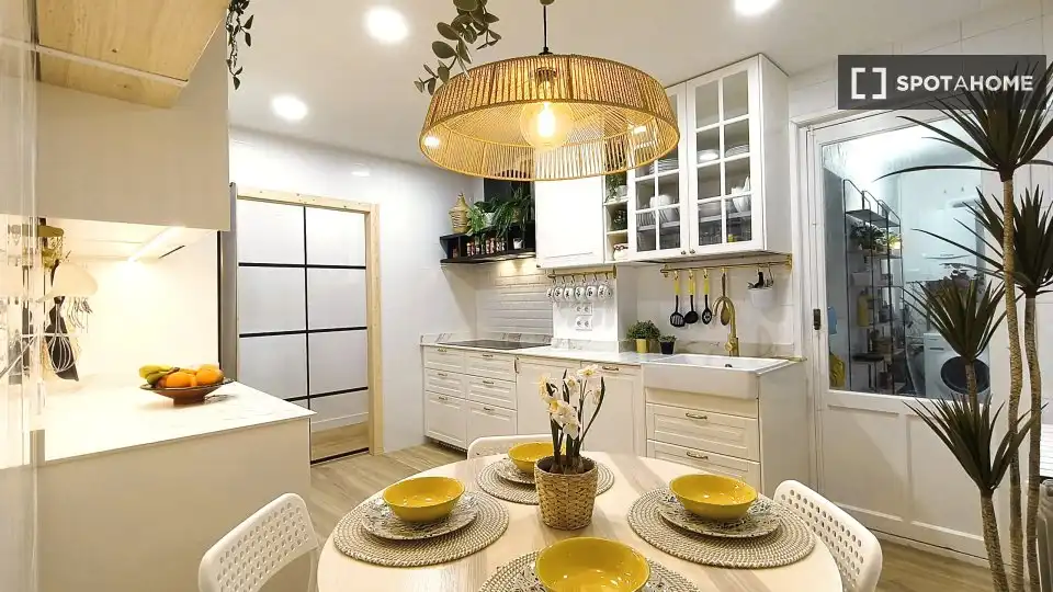Habitación 143 m², Pamplona