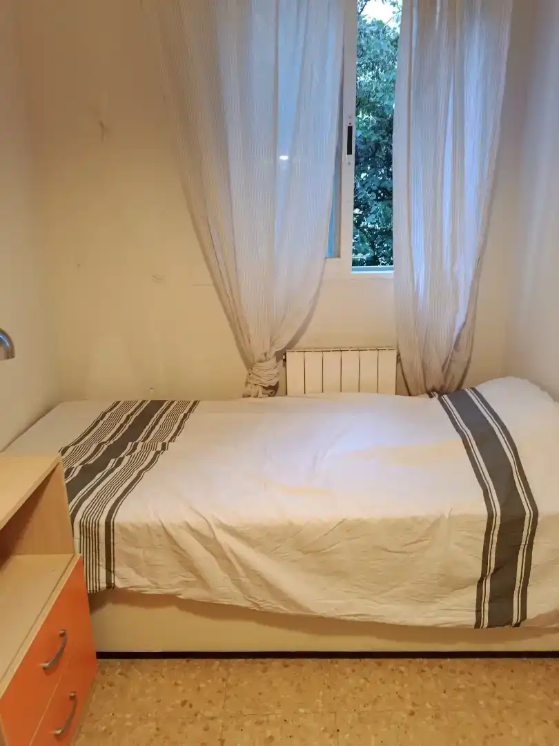 Habitación 8 m², Madrid