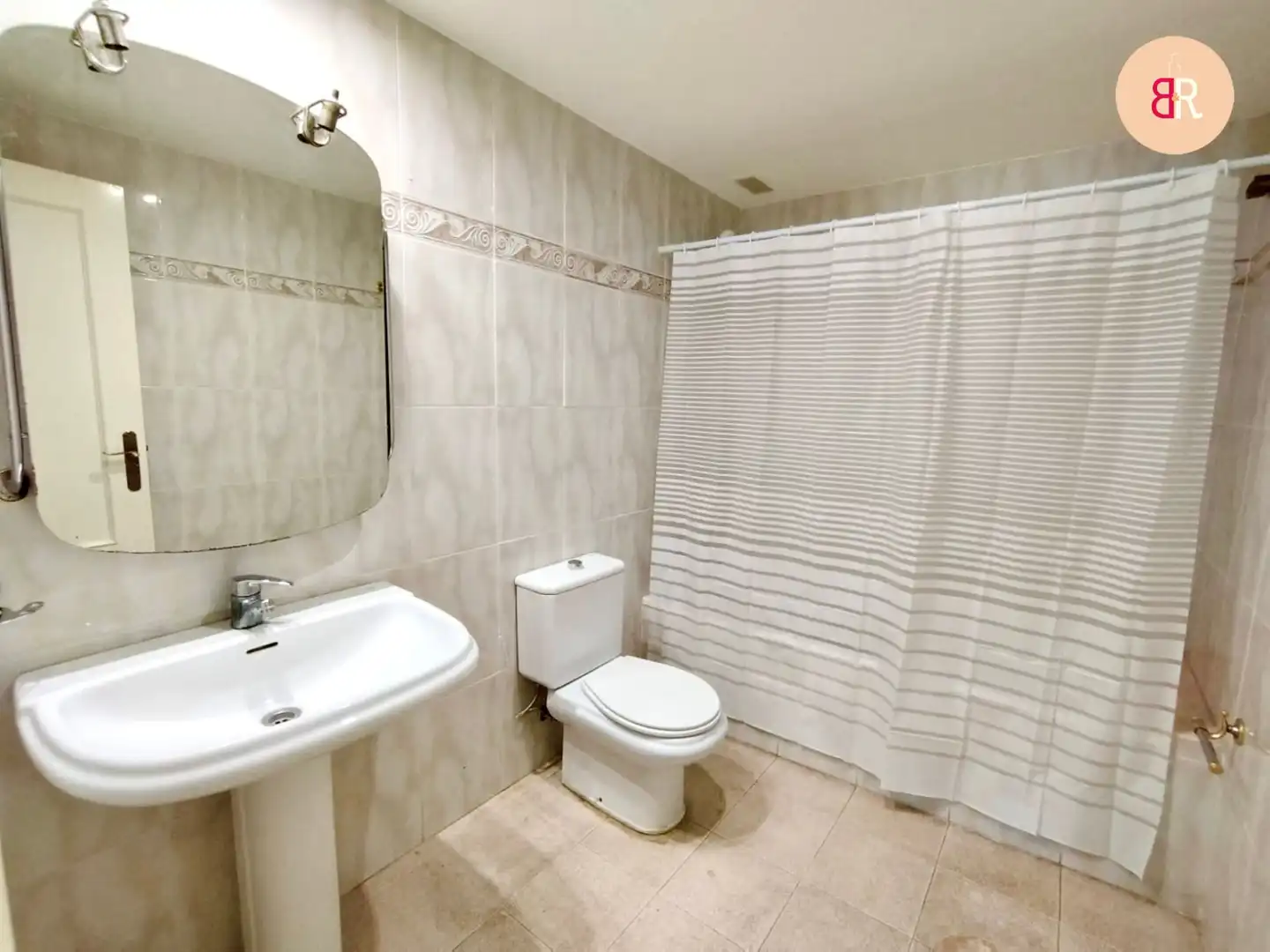 Habitación 100 m², Castellón de la Plana