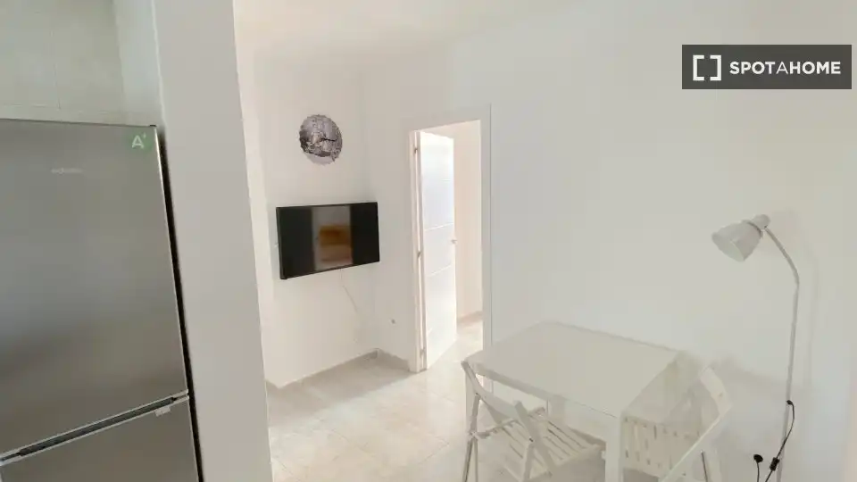 Habitación 86 m², Sevilla