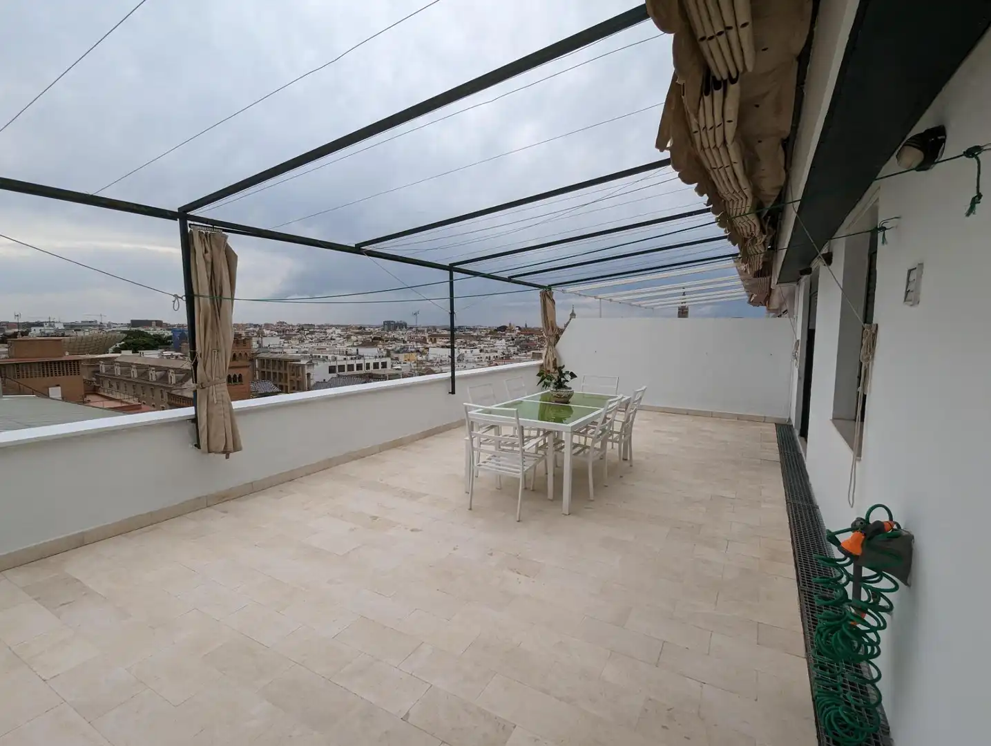 Piso de 65 m² en Sevilla